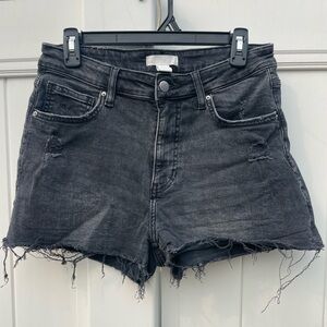 Sz8 Black Denim Distressed Jean Shorts by H&M